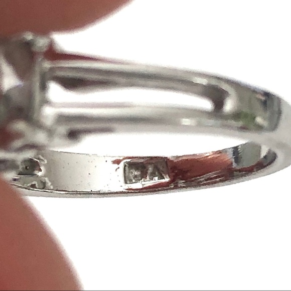 Vintage Oval Cubic Zirconia Engagement Ring Size 5 - Picture 6 of 8